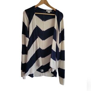Liz Claiborne Chevron open cardigan